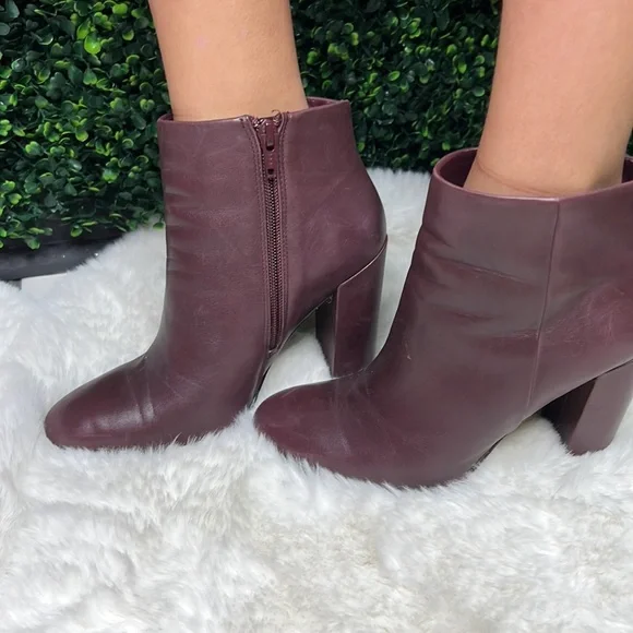 Aldo Leather Ankle Booties Size Eur 6.5 wine color block heel - Picture 4 of 13